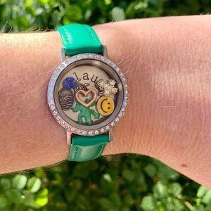 Origami Owl Living Locket Wristband Bracelet Green with 8 Charms